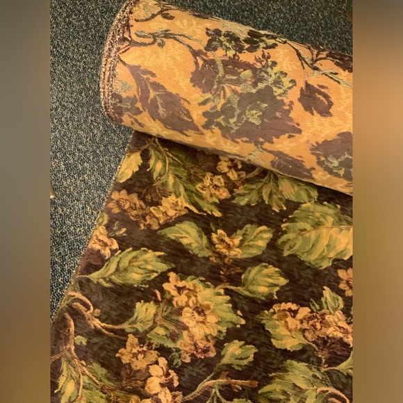 UPHOLSTERY/ DRAPERY FABRIC 4 yards - Picture 5 of 7